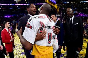 霍里：科比找队友单挑不为挑战谁 大家都知道队内老大是奥尼尔