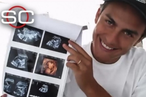 为孩子起名的事吵架！迪巴拉妻子：我正在强迫他喜欢我起的名字