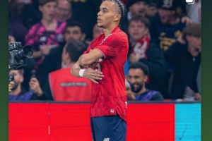 伊桑绝平巴黎！姆巴佩社媒晒弟弟照片：疯狂的剧本，我的明星男孩