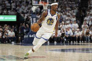 小试牛刀！巴特勒半场4中3拿到9分4板2助