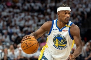 波杰谈巴特勒的迷你训练营：吉米带来了大脸咖啡 很好喝我给A+