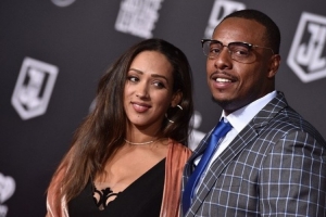 选外貌10分其他平庸or外貌5分其他满分的女人？皮尔斯：后者