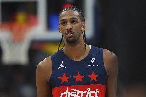 什么水平？BBR预测萨尔新赛季场均30分钟数据：14.8分7.3板1.7帽