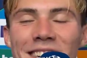 这么丝滑的吗？名场面：布兰特转身领球推射死角一气呵成！