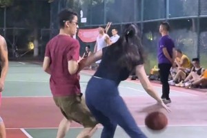 屌丝男士第二季罕见出现篮球解说于嘉教育大鹏投篮