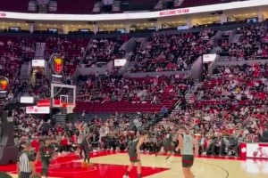 杨瀚森虽涨重但速率快了很多！开拓者队内对抗赛长视频集锦