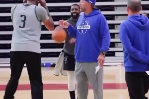 笑死！还在恢复中的欧文想要和浓眉打1v1，被基德及时制止